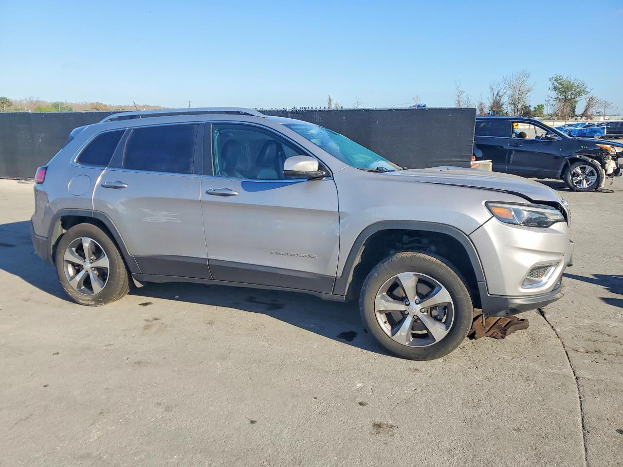 2019 JEEP CHEROKEE LIMITED photo 7