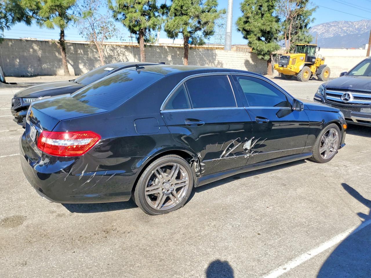 2010 MERCEDES-BENZ E 350 photo 3
