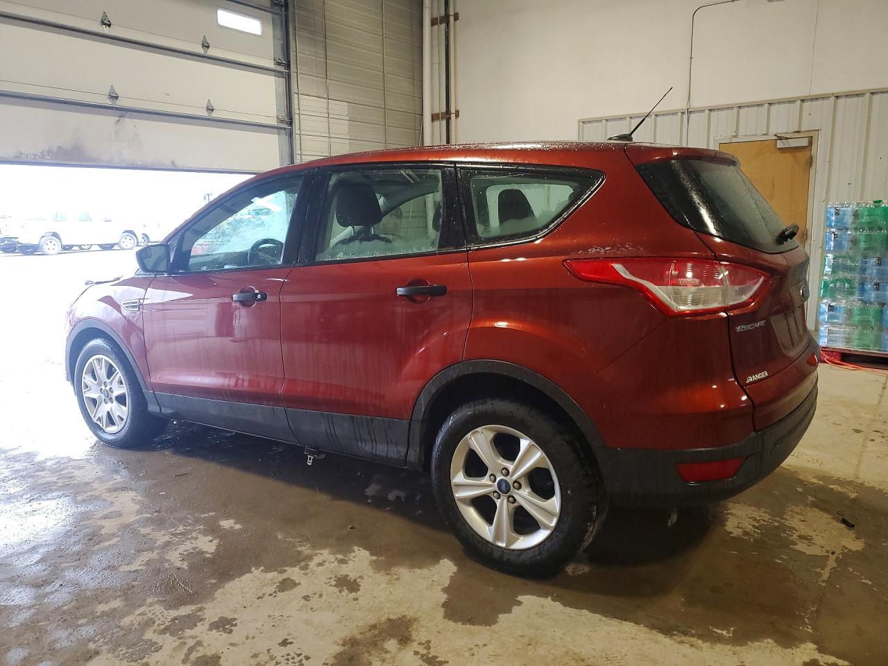 2016 FORD ESCAPE S photo 4
