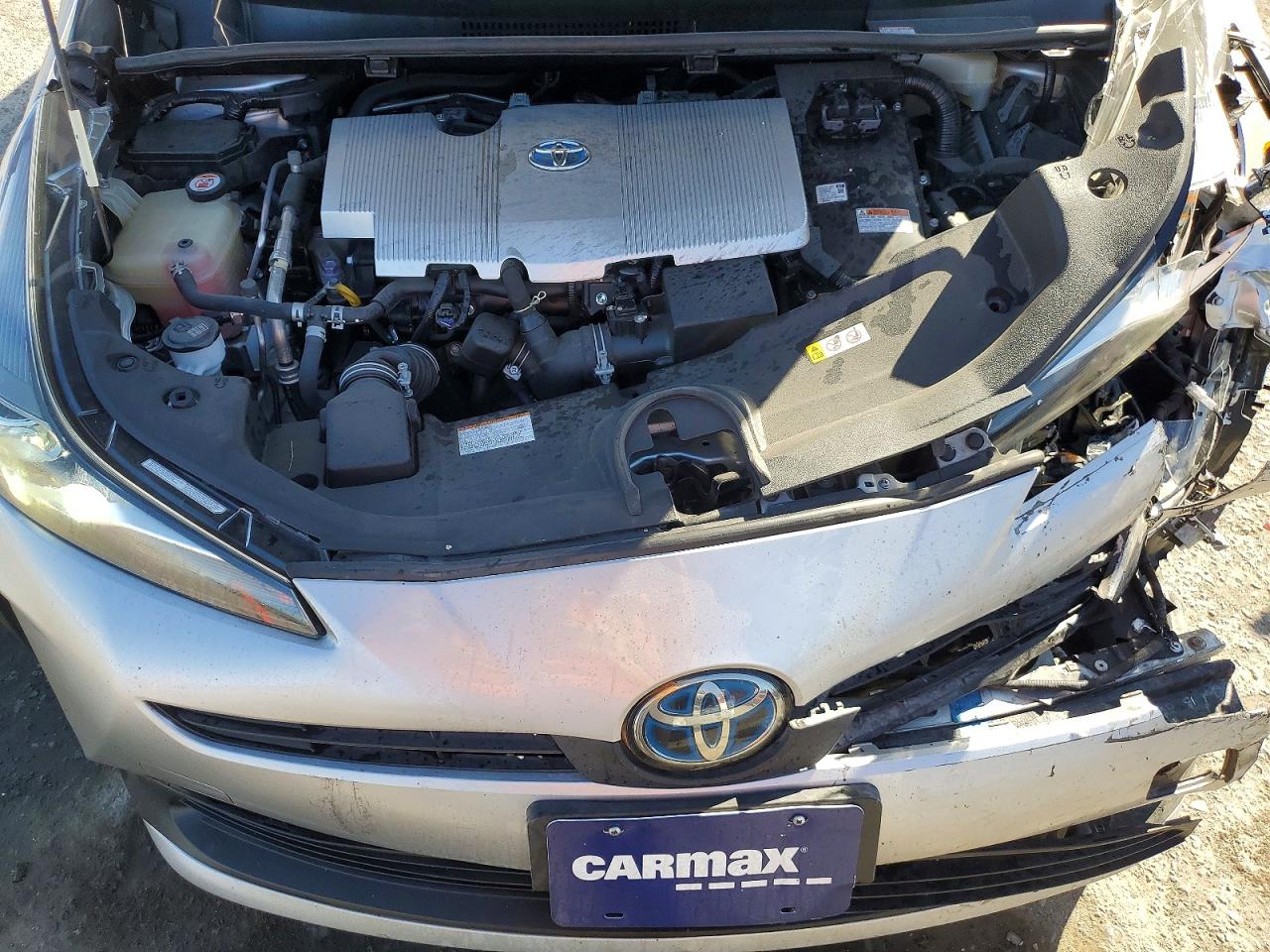 2019 TOYOTA PRIUS L ECO photo 11