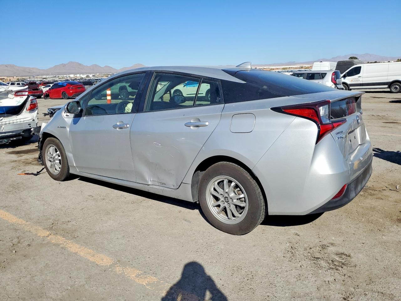 2019 TOYOTA PRIUS L ECO photo 2