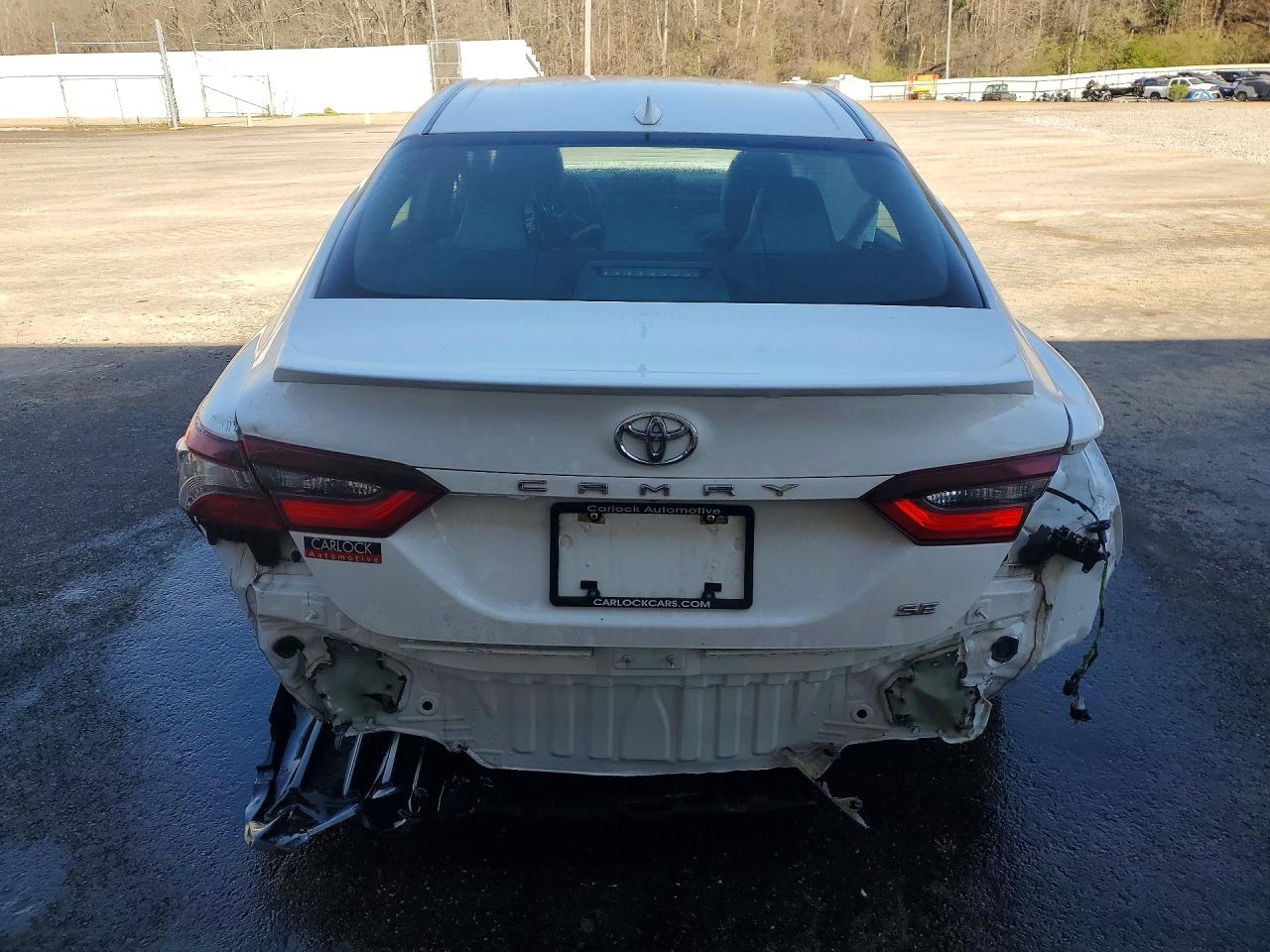 2022 TOYOTA CAMRY SE photo 11