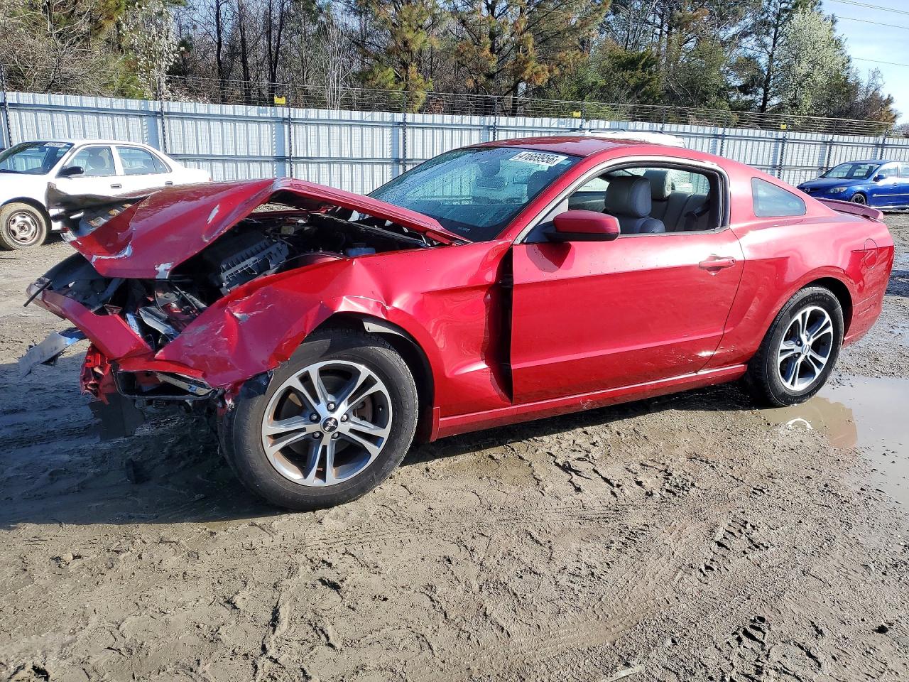 2013 FORD MUSTANG