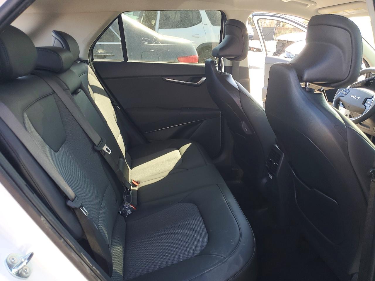 2025 KIA NIRO EX photo 11