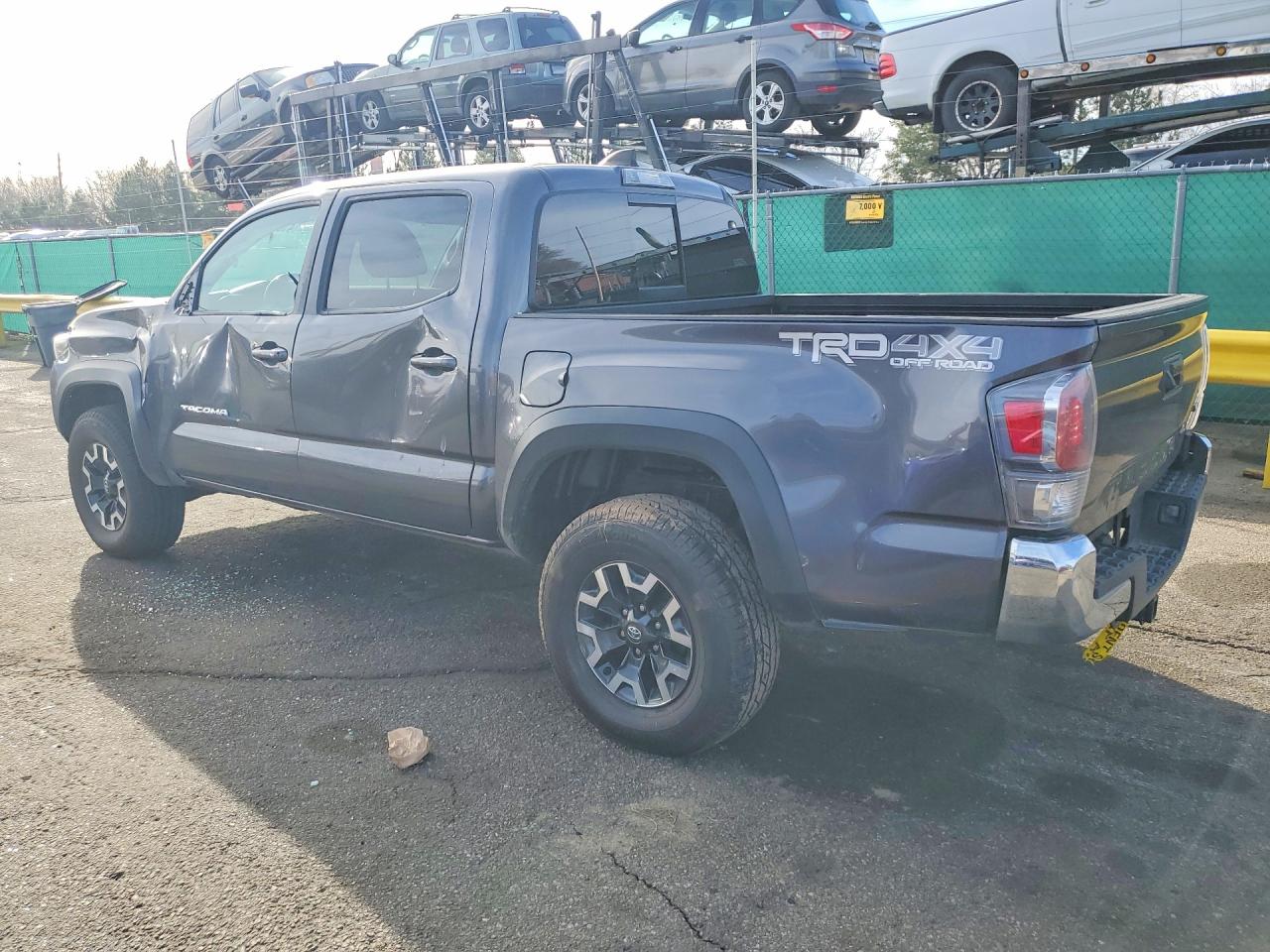 2022 TOYOTA TACOMA TRD OFF-ROAD photo 3