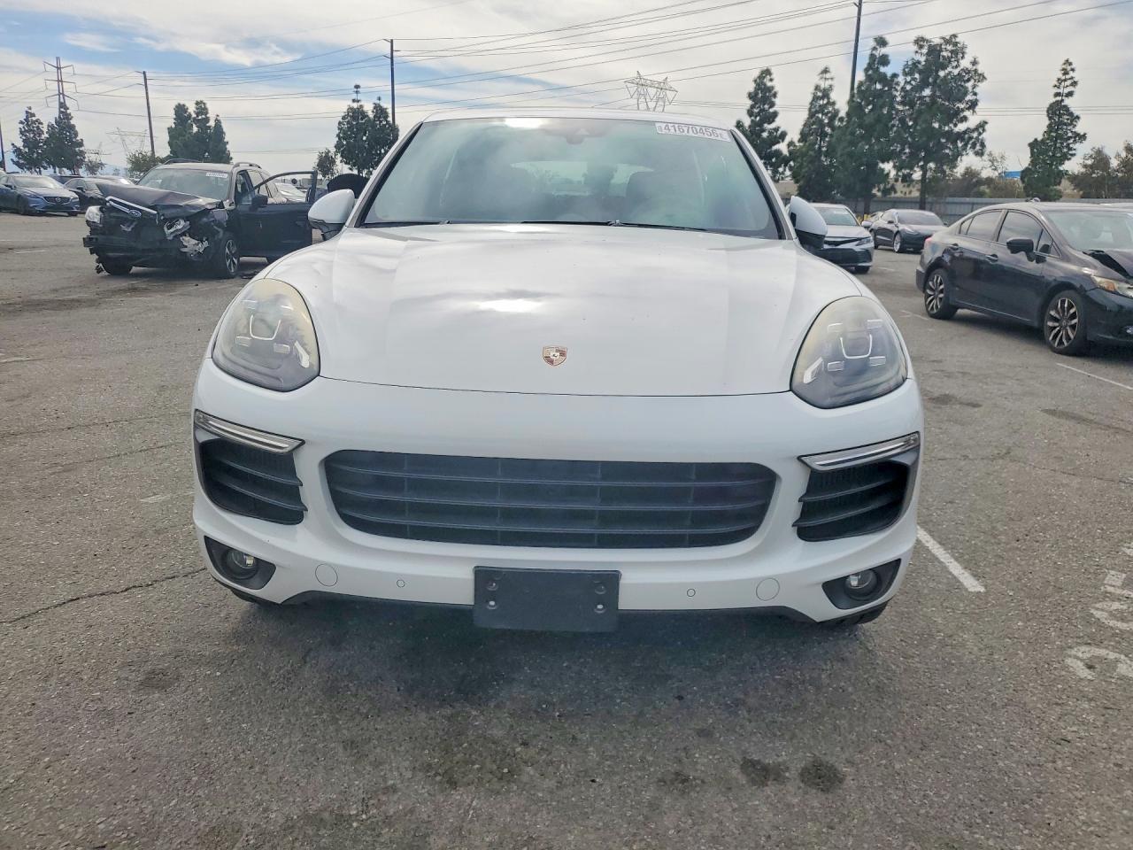 2015 PORSCHE CAYENNE S photo 5
