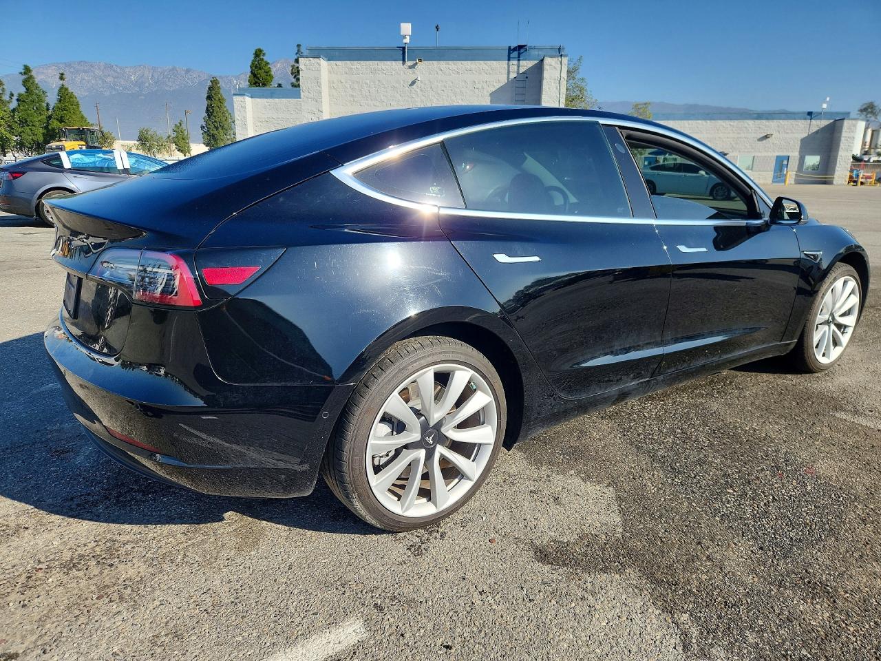 2020 TESLA MODEL 3 photo 3
