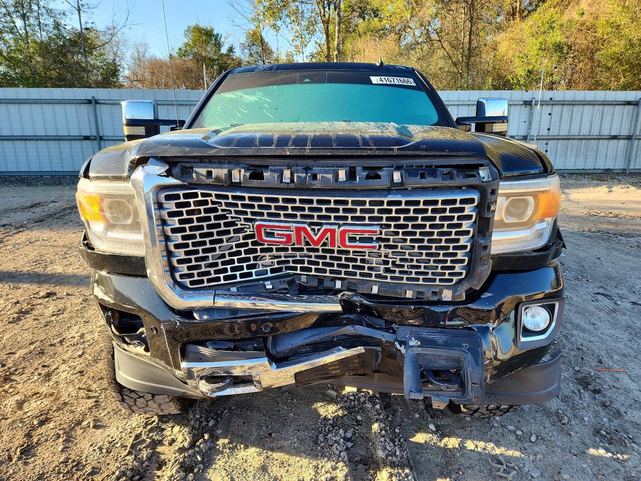 2015 GMC SIERRA K2500 DENALI photo 5