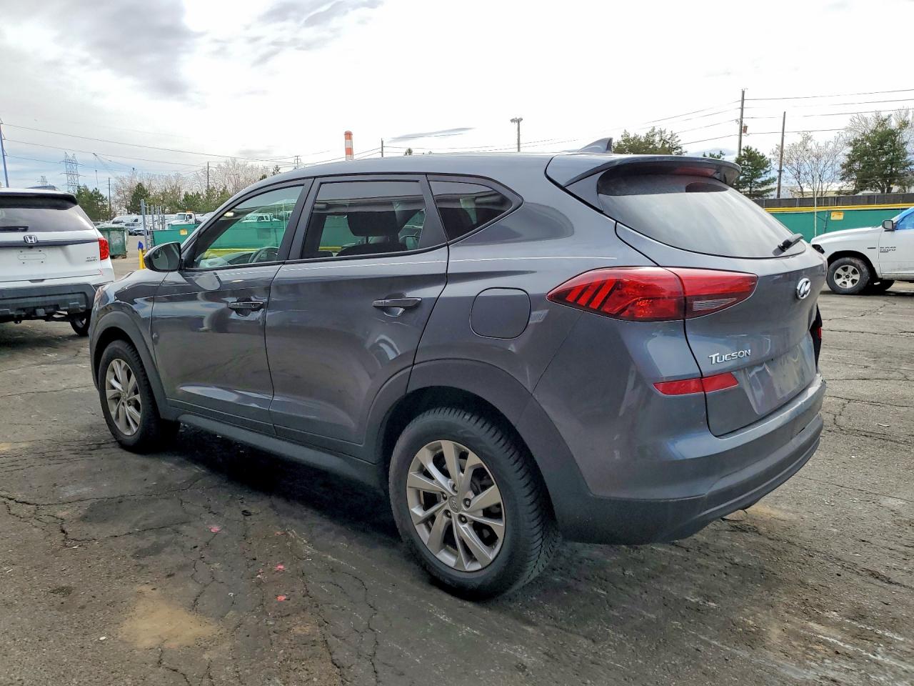 2019 HYUNDAI TUCSON SE photo 2