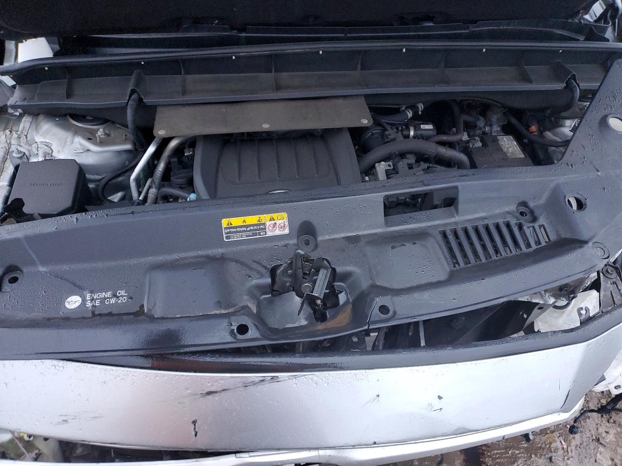 2023 TOYOTA HIGHLANDER XLE photo 23