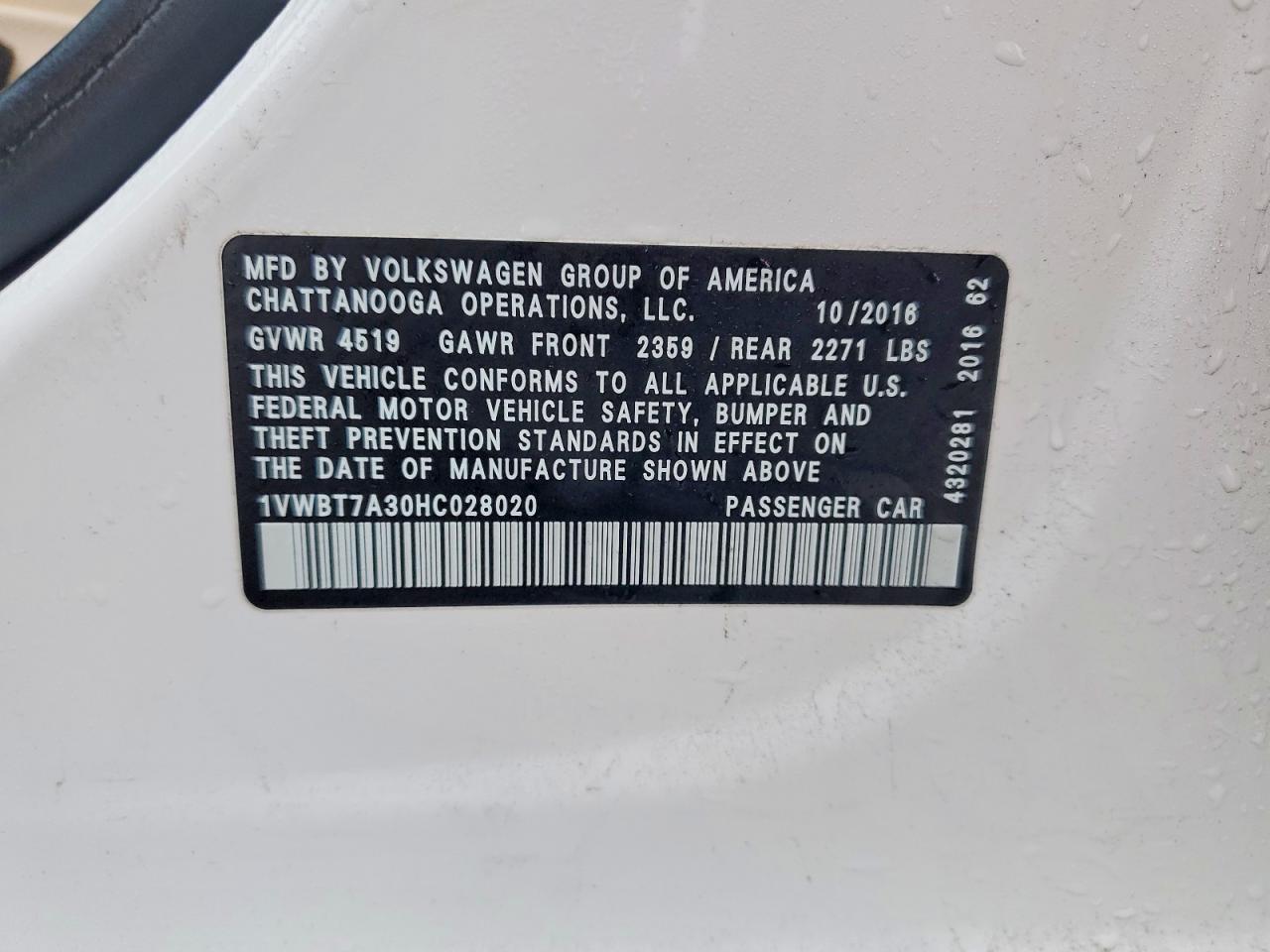 2017 VOLKSWAGEN PASSAT SE photo 37
