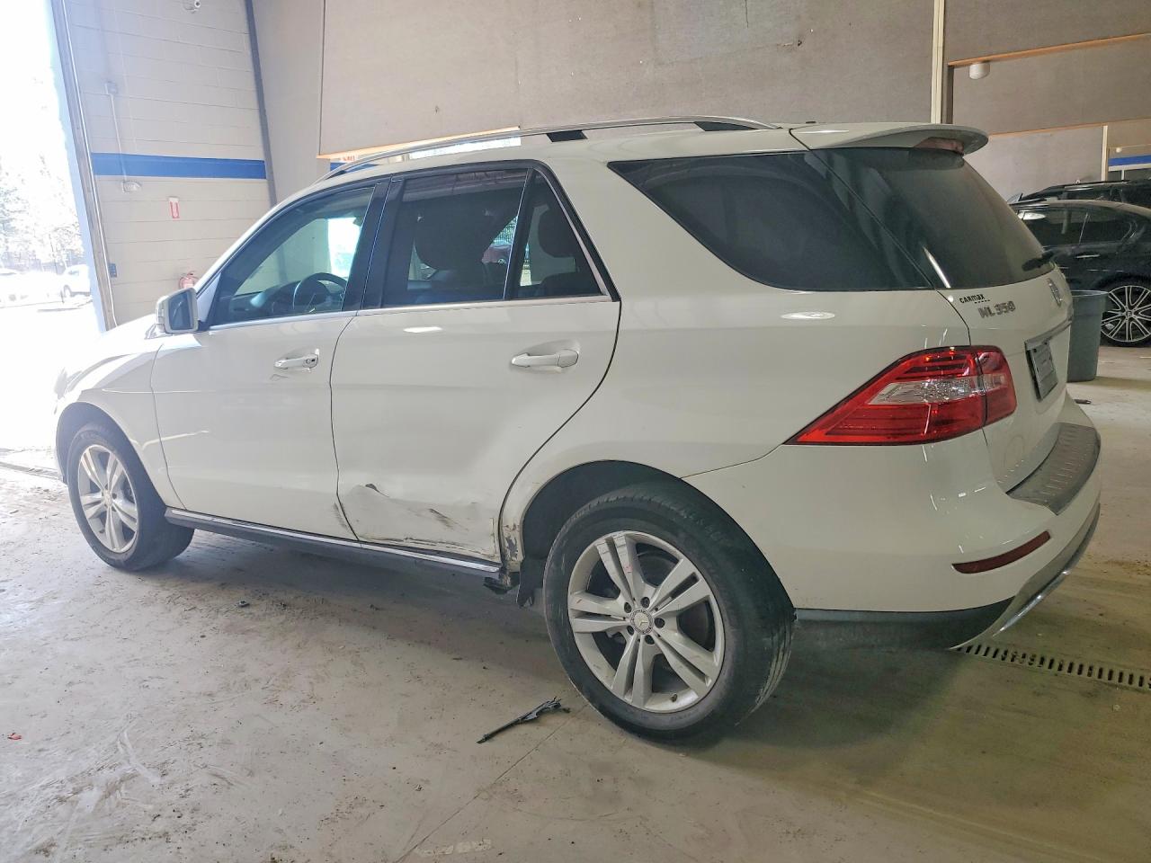 2015 MERCEDES-BENZ ML 350 4MATIC photo 2