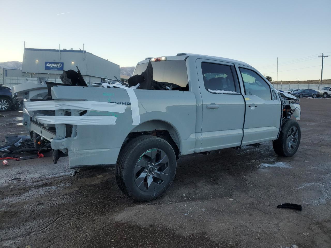 2023 FORD F150 LIGHTNING PRO photo 3