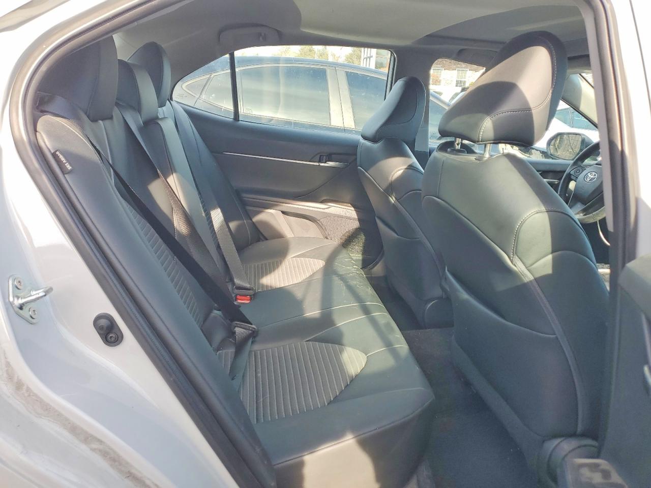 2022 TOYOTA CAMRY SE photo 10