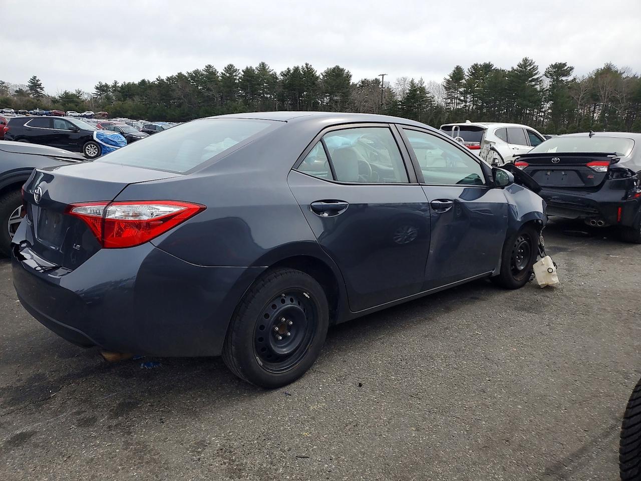 2014 TOYOTA COROLLA LE photo 5