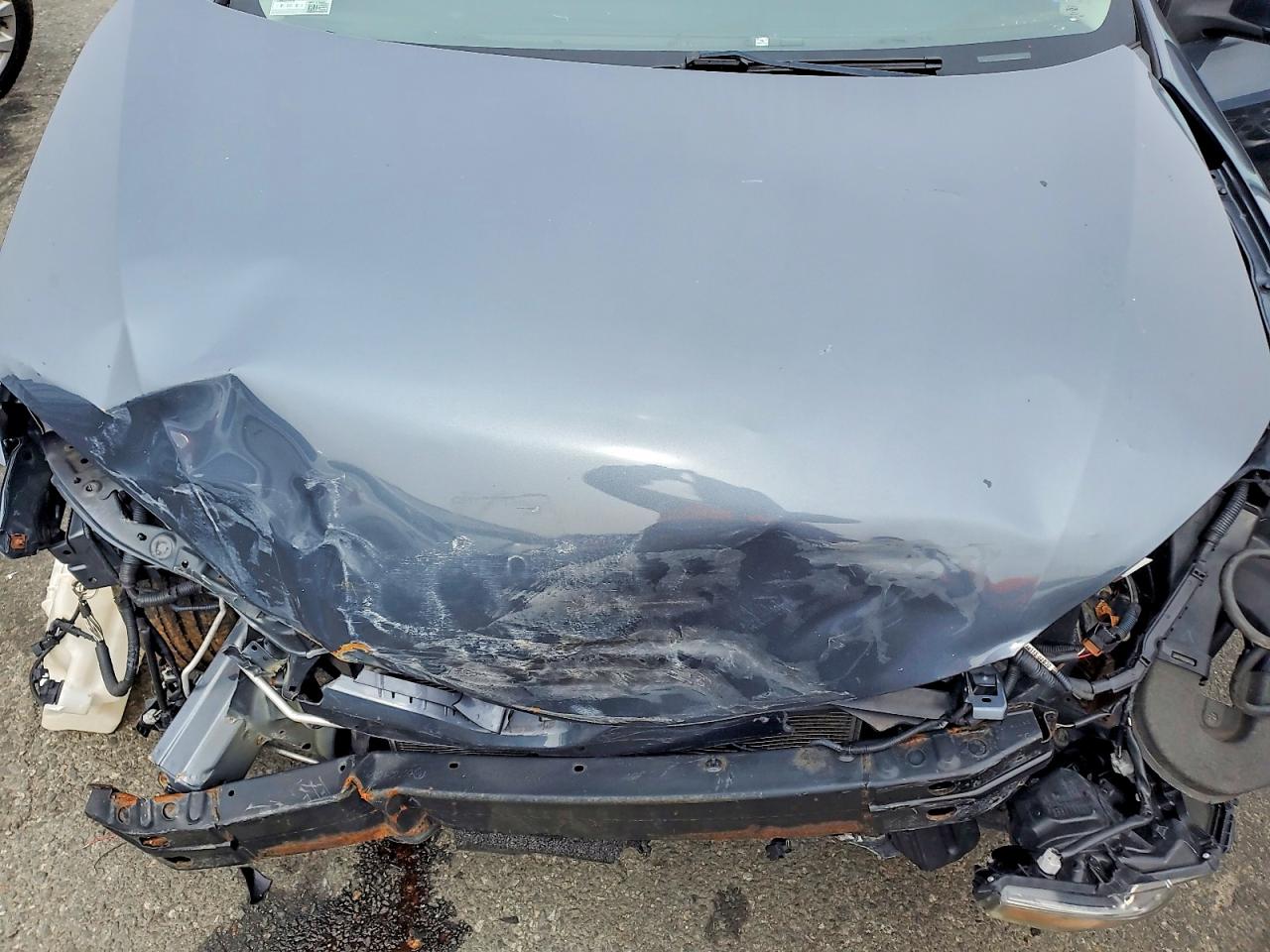 2014 TOYOTA COROLLA LE photo 21