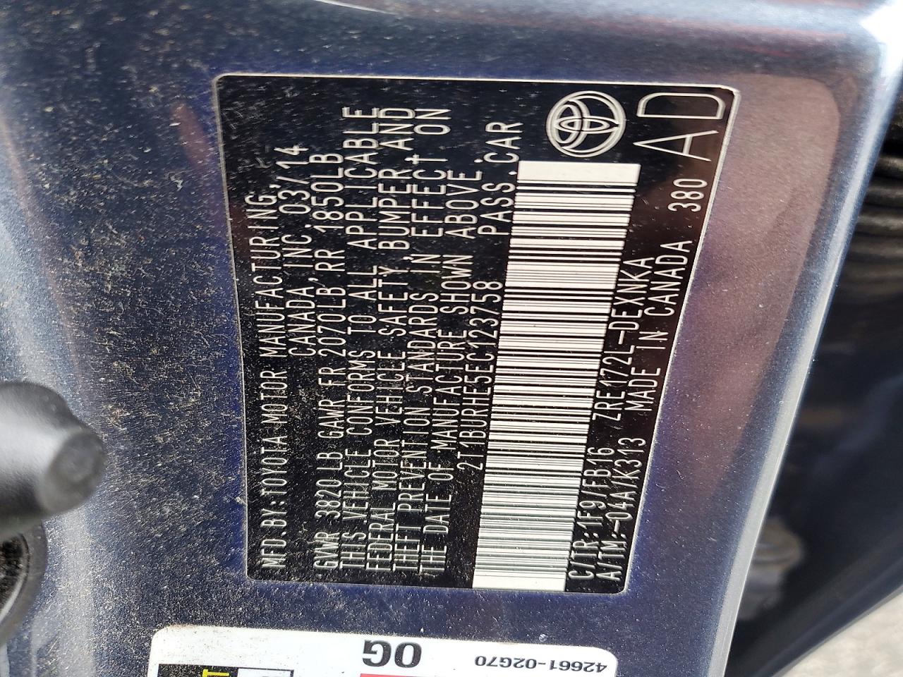 2014 TOYOTA COROLLA LE photo 23