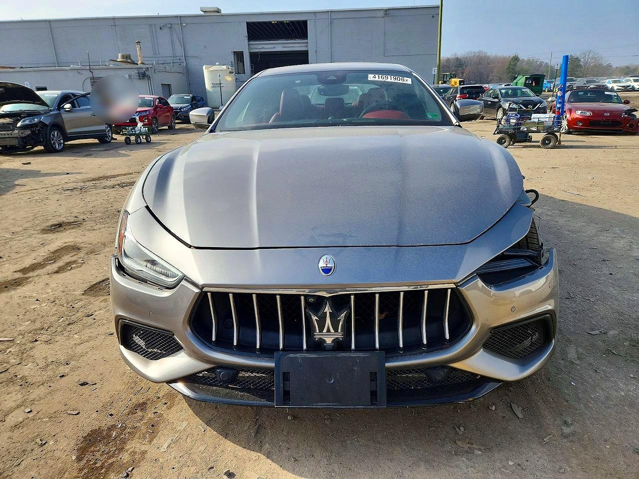 2019 MASERATI GHIBLI S photo 9