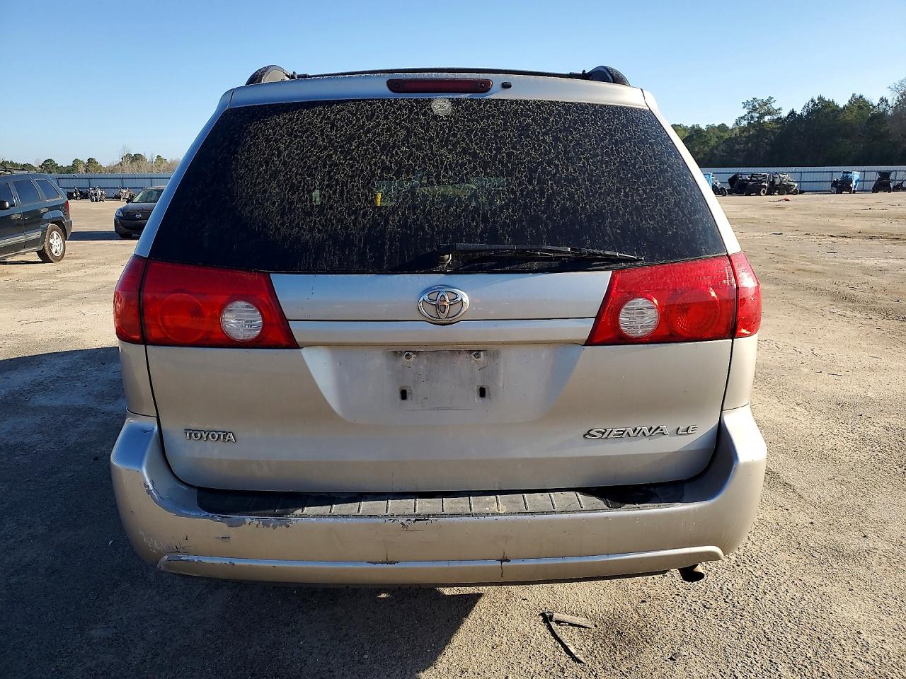 2008 TOYOTA SIENNA LE 7-PASSENGER photo 6