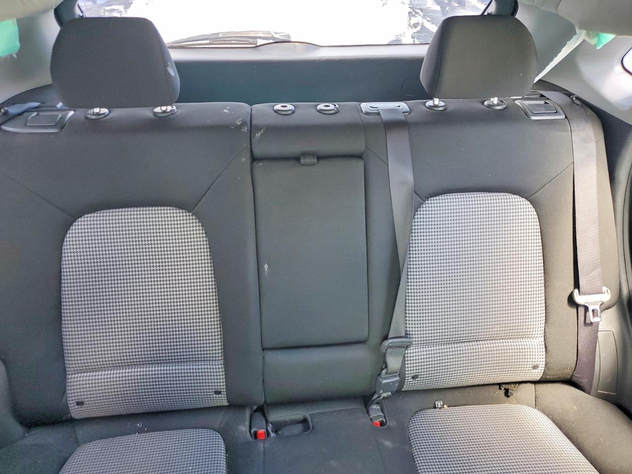 2022 HYUNDAI KONA SE photo 19