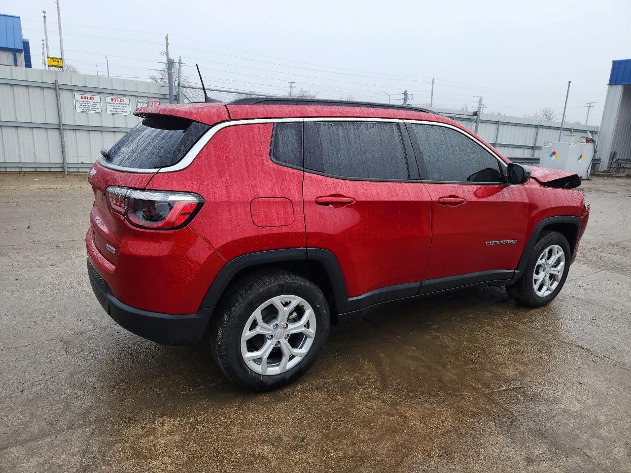 2024 JEEP COMPASS LATITUDE photo 3