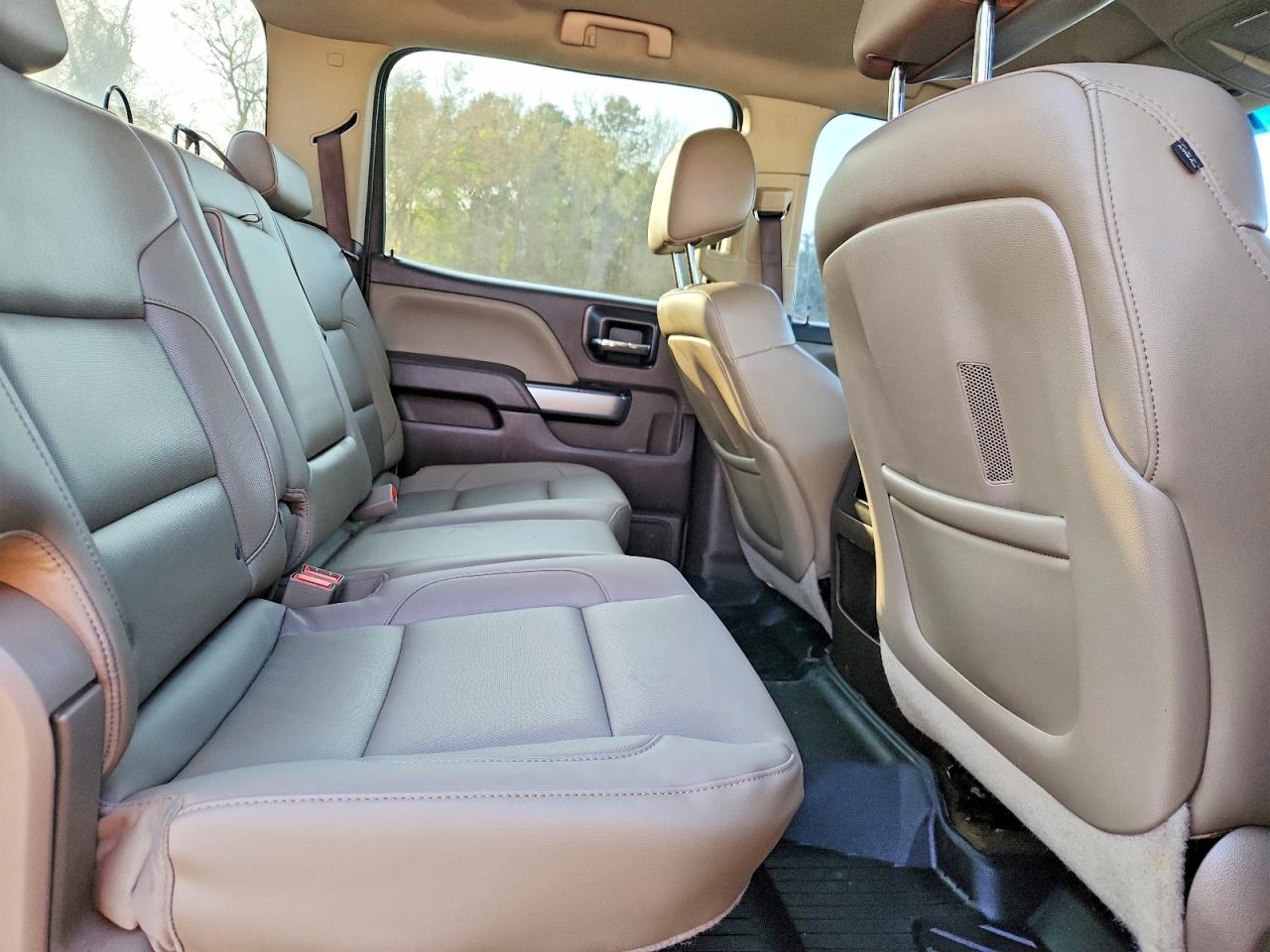 2018 CHEVROLET SILVERADO K1500 LT photo 19