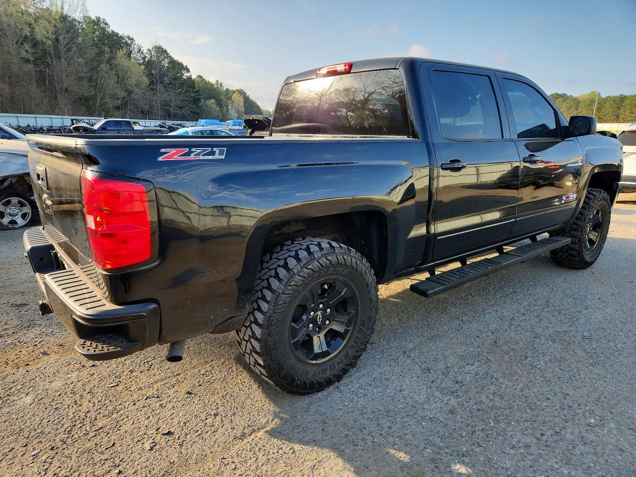 2018 CHEVROLET SILVERADO K1500 LT photo 5