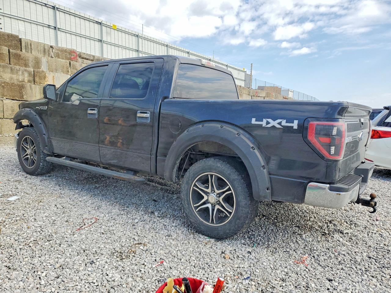 2009 FORD F150 SUPERCREW photo 2