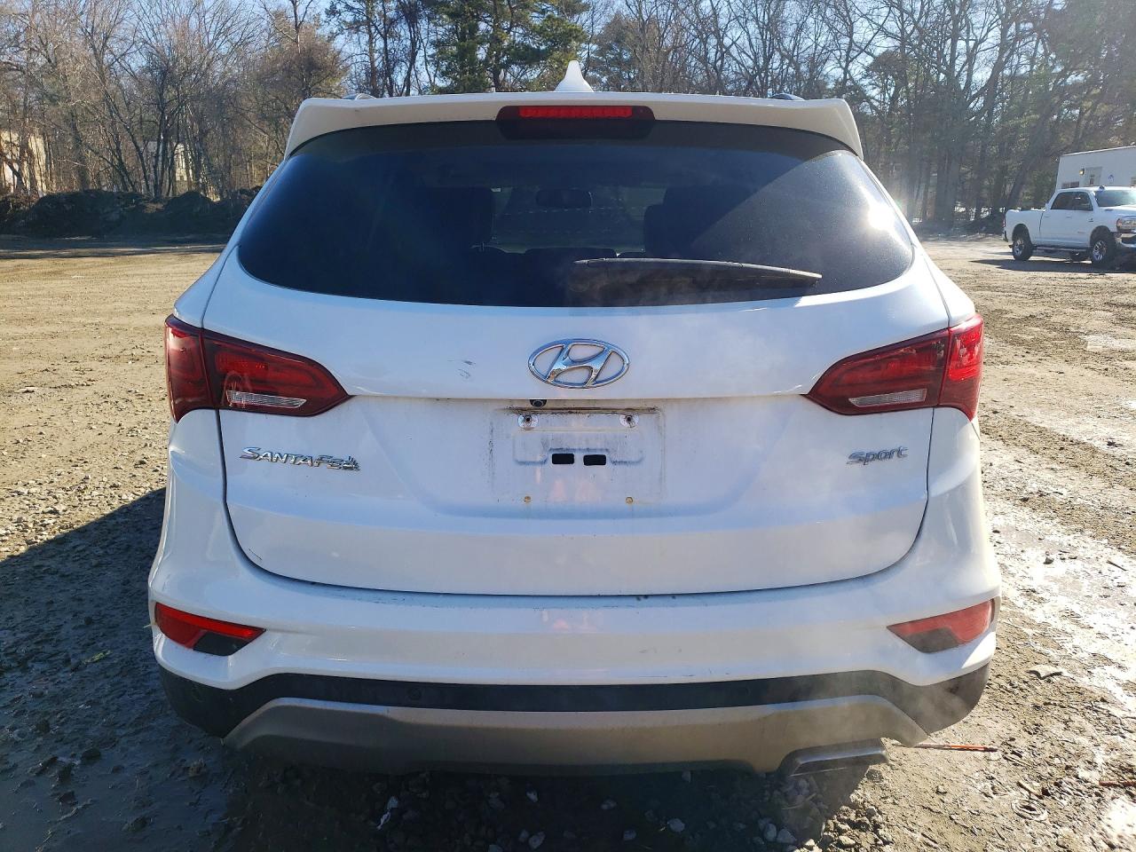 2017 HYUNDAI SANTA FE SPORT 2.4L photo 16