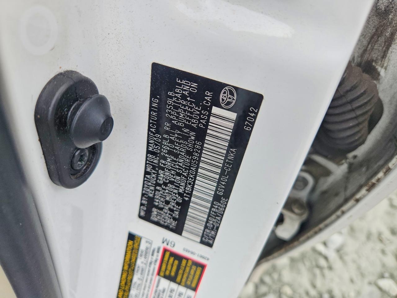 2010 TOYOTA CAMRY LE V6 photo 12