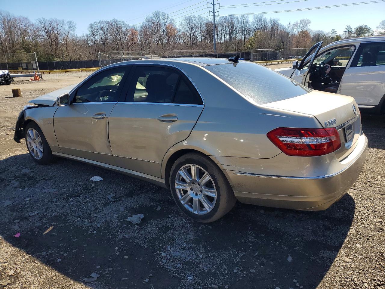 2012 MERCEDES-BENZ E 350 4MATIC photo 3