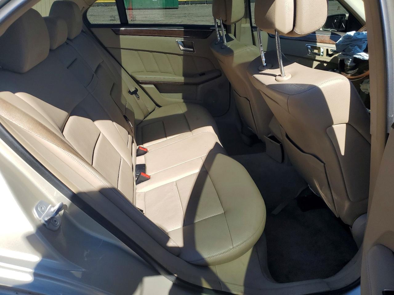 2012 MERCEDES-BENZ E 350 4MATIC photo 19