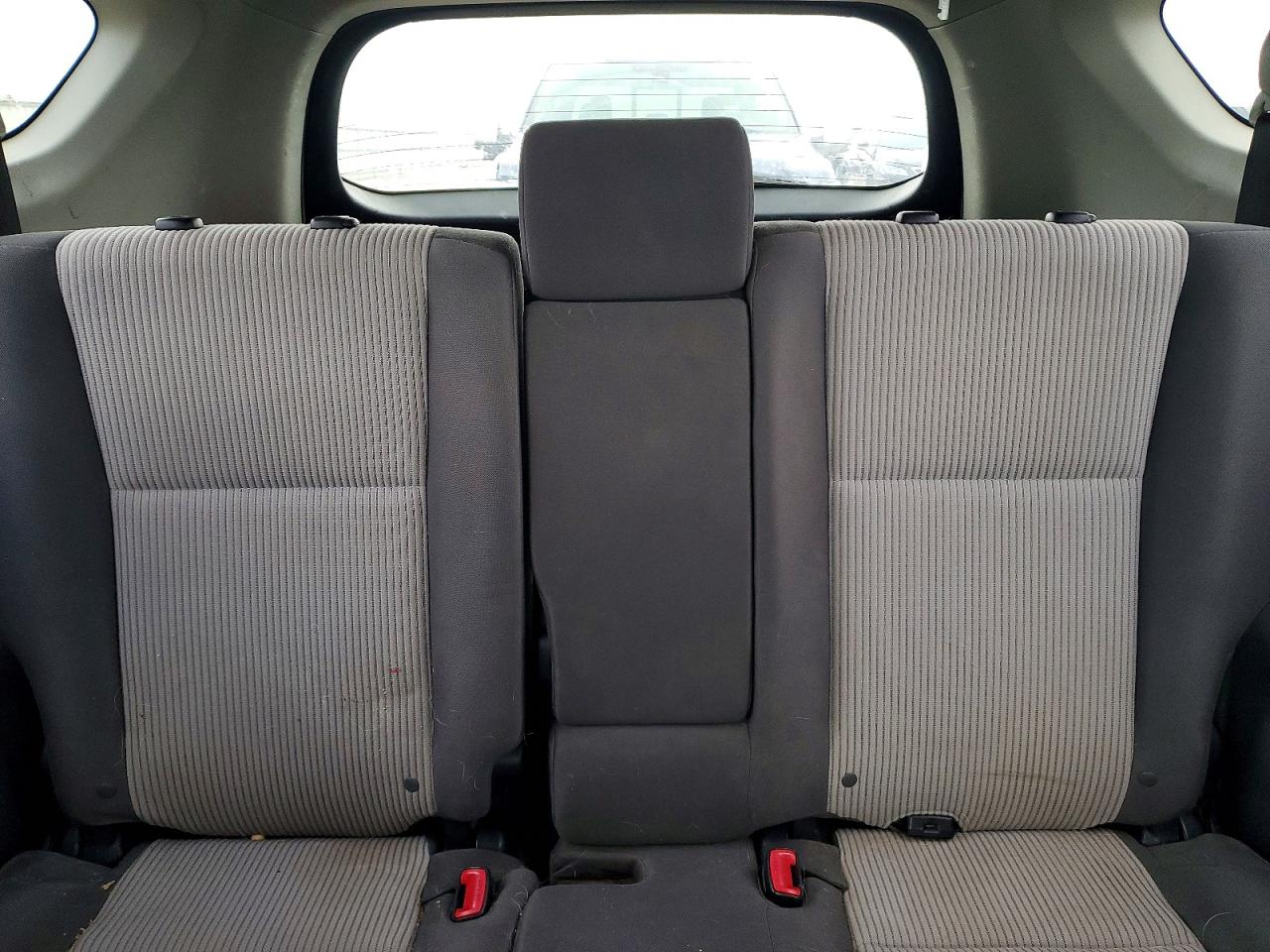 2014 TOYOTA RAV4 LE photo 10