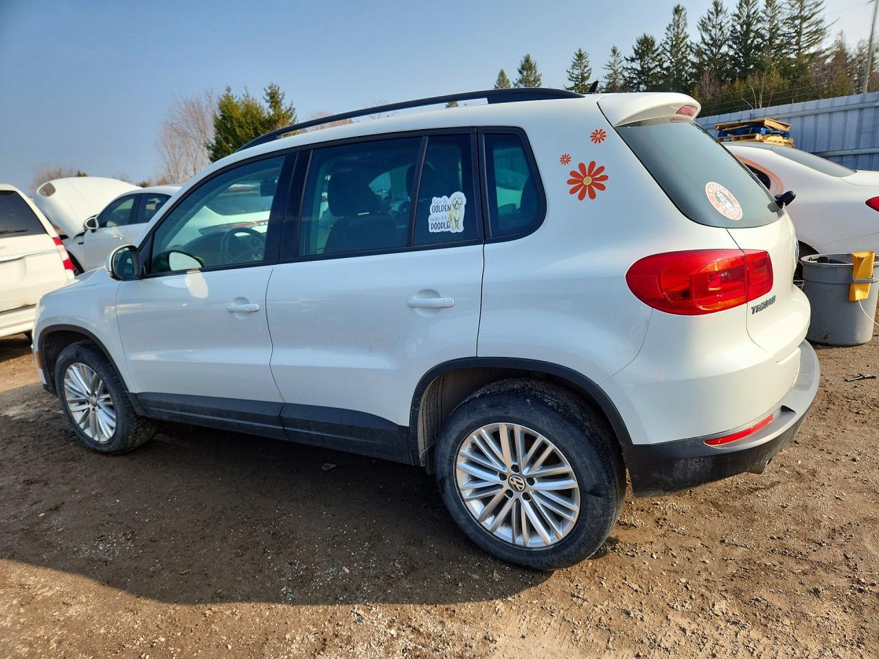 2016 VOLKSWAGEN TIGUAN COMFORTLINE photo 3