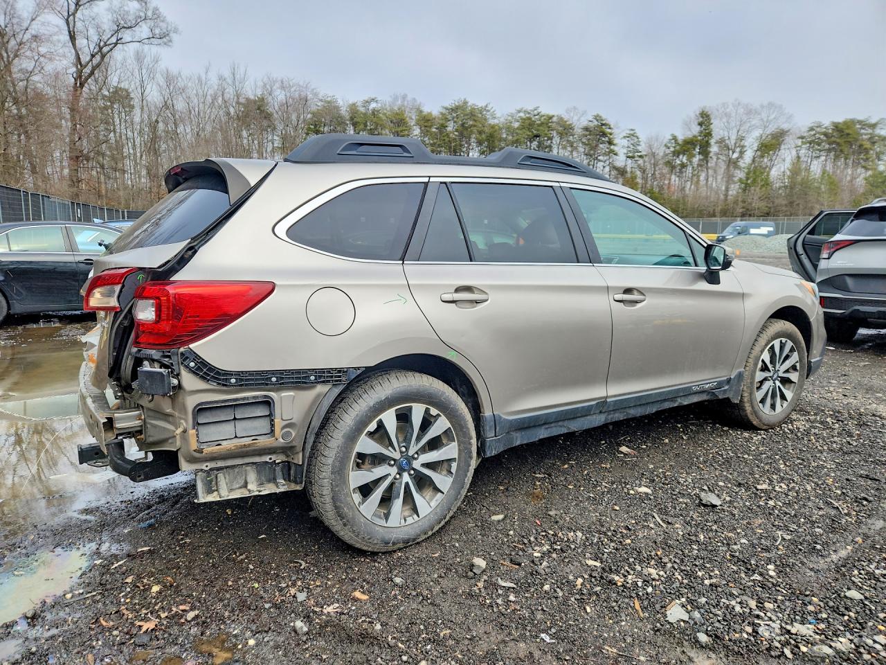 2015 SUBARU OUTBACK 2.5I LIMITED photo 3