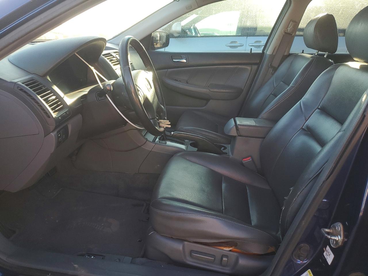 2004 HONDA ACCORD EX photo 7