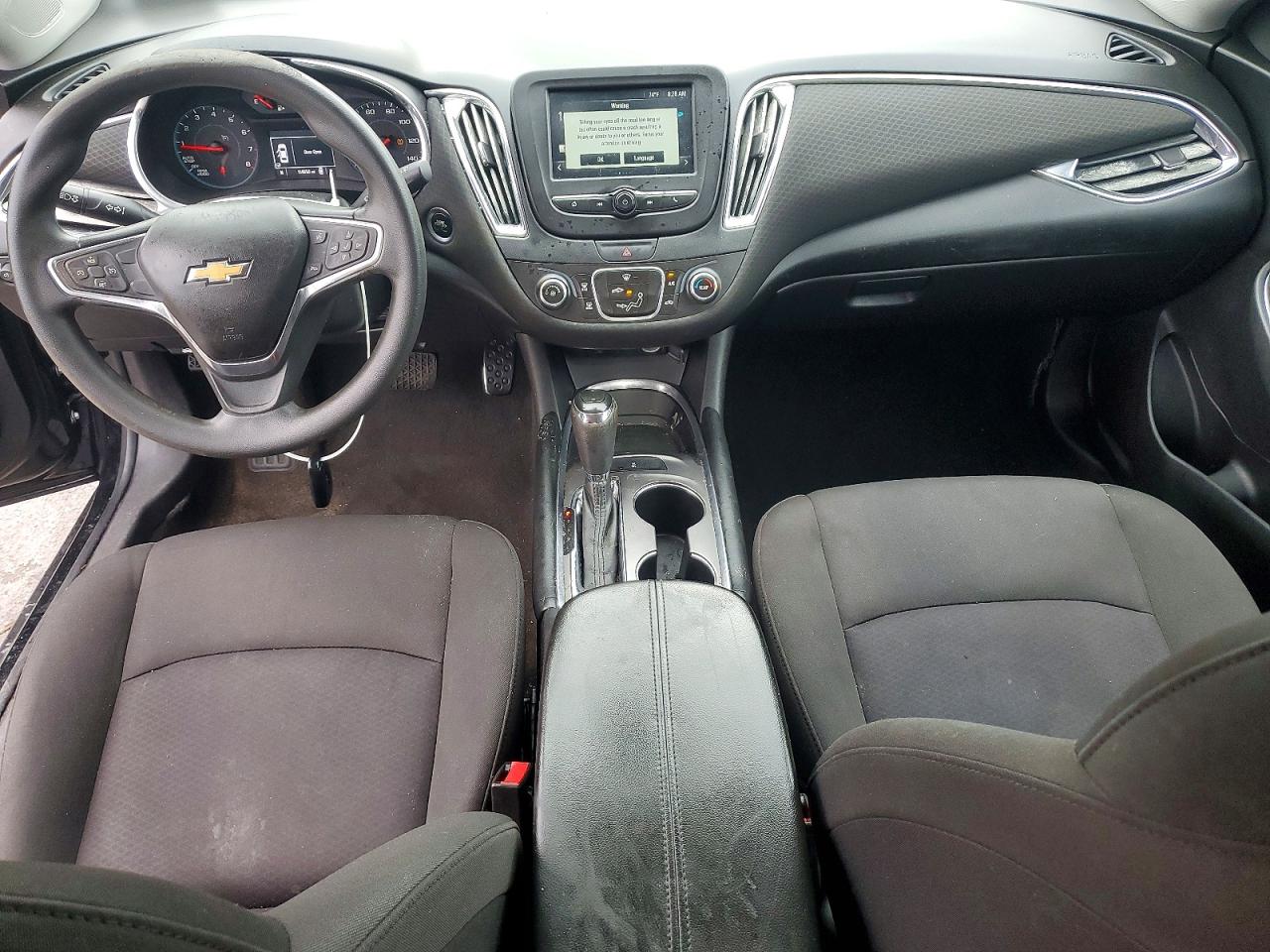 2018 CHEVROLET MALIBU LT photo 8