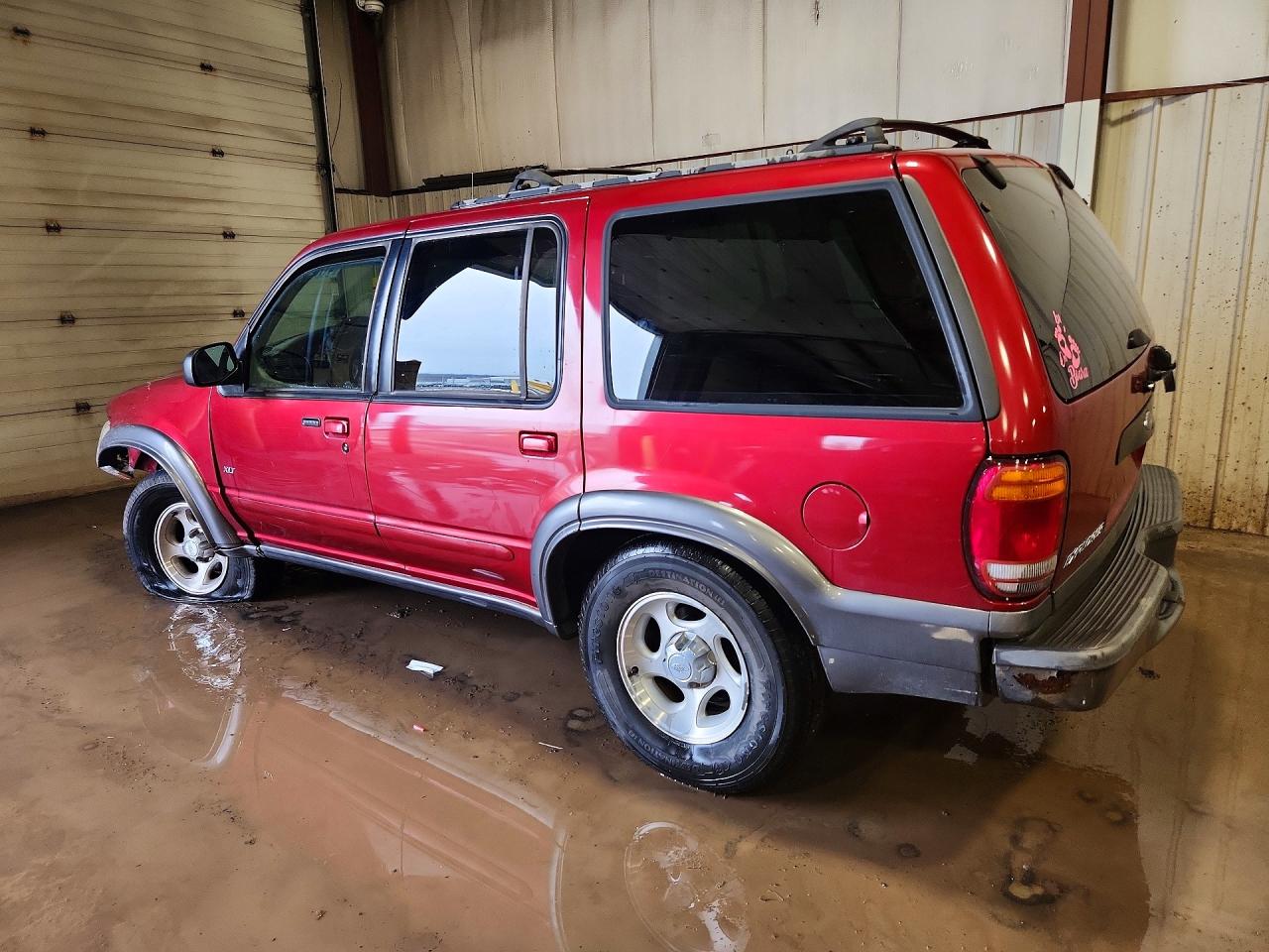 2000 FORD EXPLORER XLT photo 2