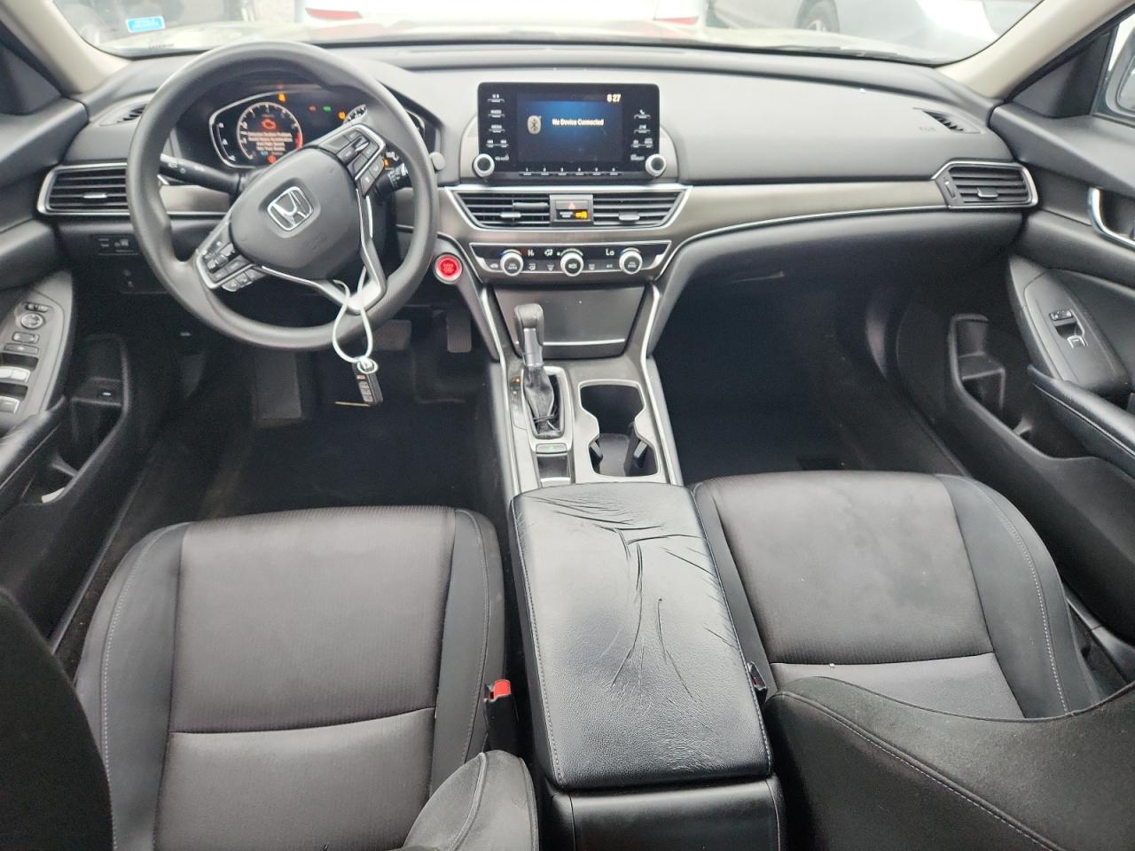 2018 HONDA ACCORD LX photo 15
