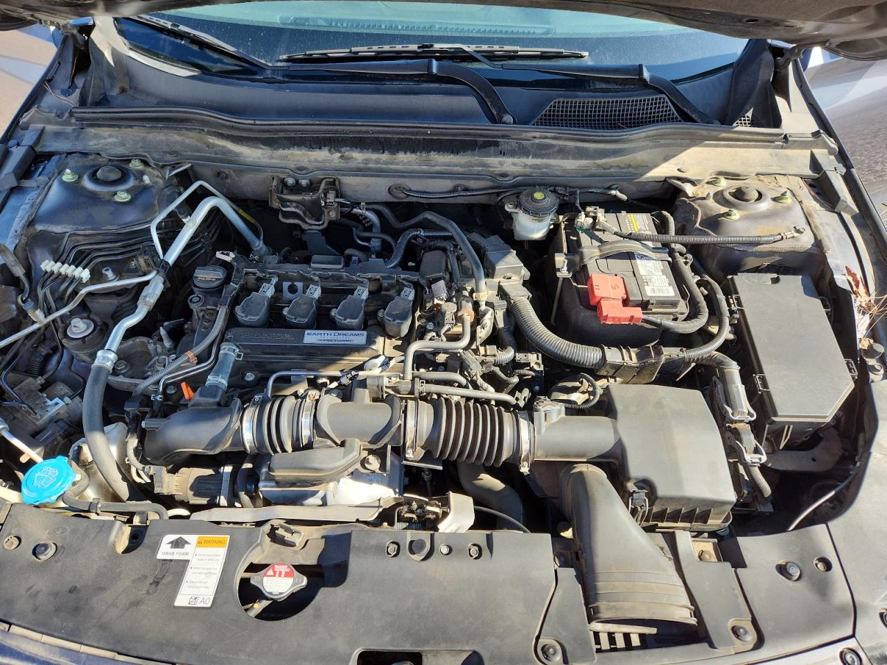 2018 HONDA ACCORD LX photo 21