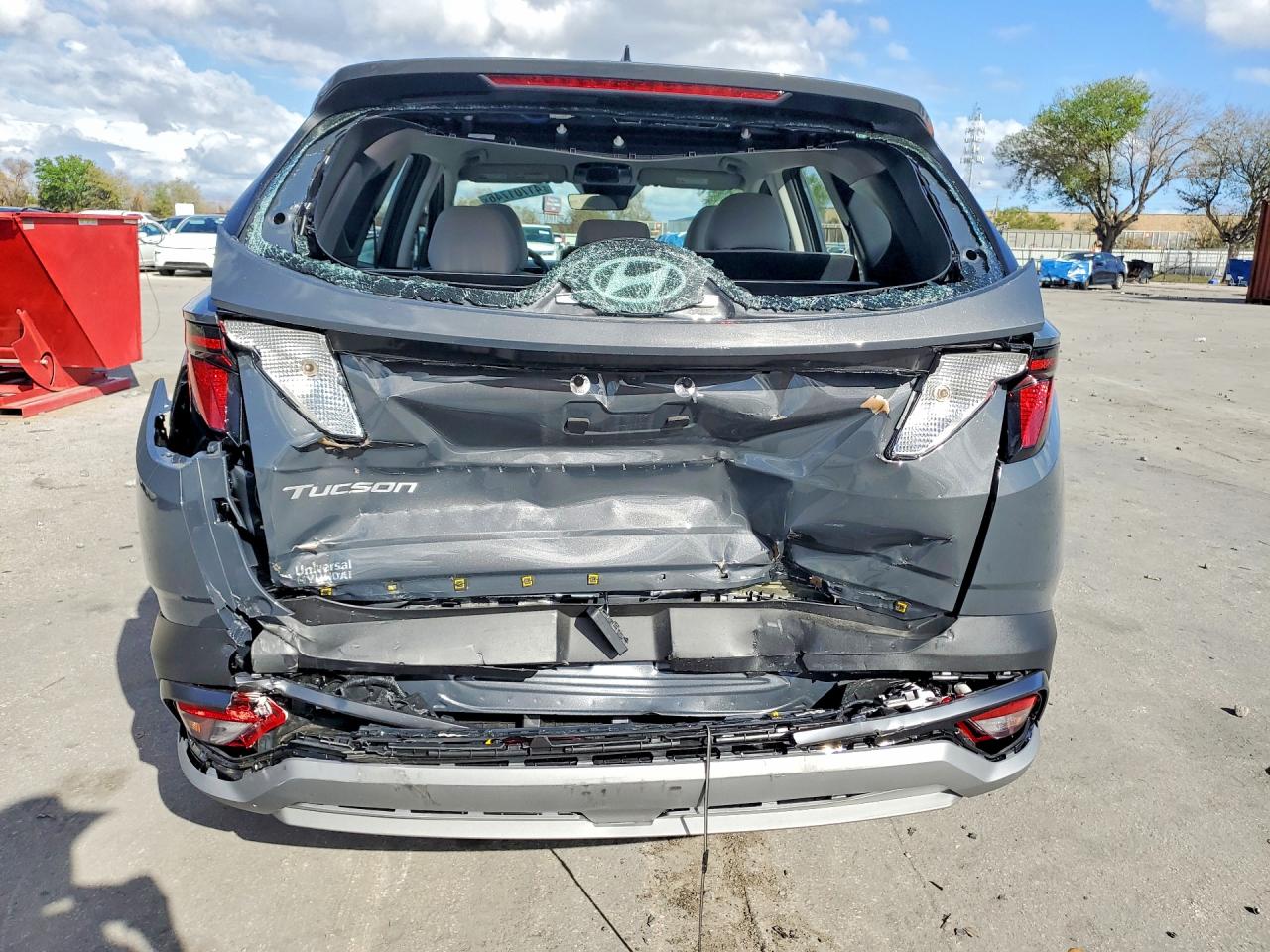 2026 HYUNDAI TUCSON SE photo 6