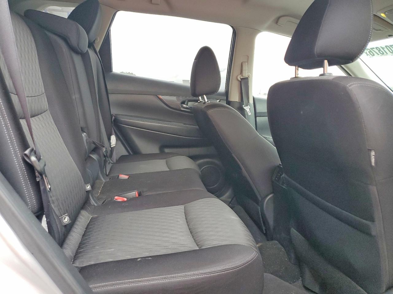 2018 NISSAN ROGUE SV photo 10