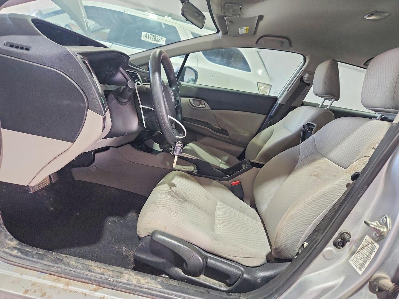 2014 HONDA CIVIC LX photo 19