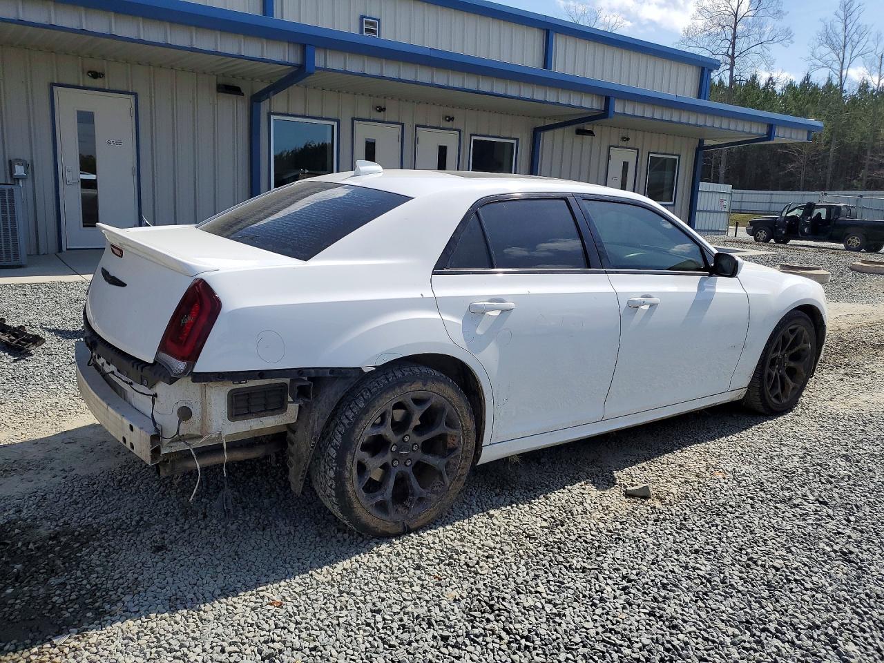 2019 CHRYSLER 300 S photo 5