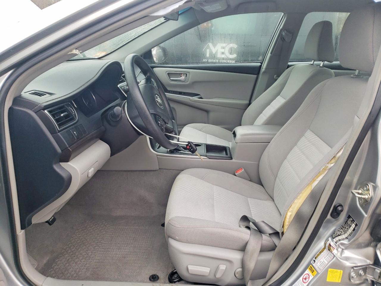2017 TOYOTA CAMRY LE photo 7