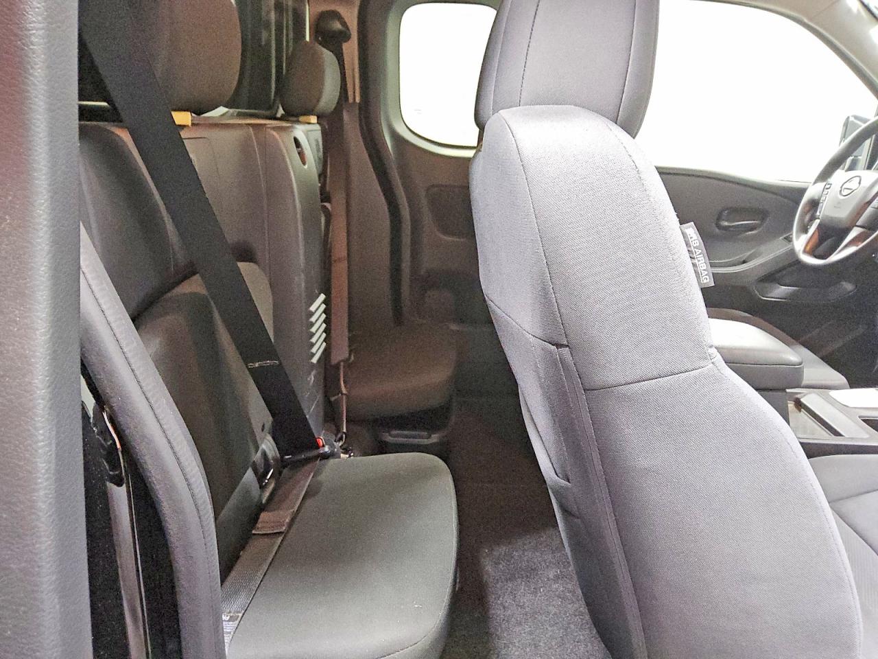 2024 NISSAN FRONTIER S photo 10