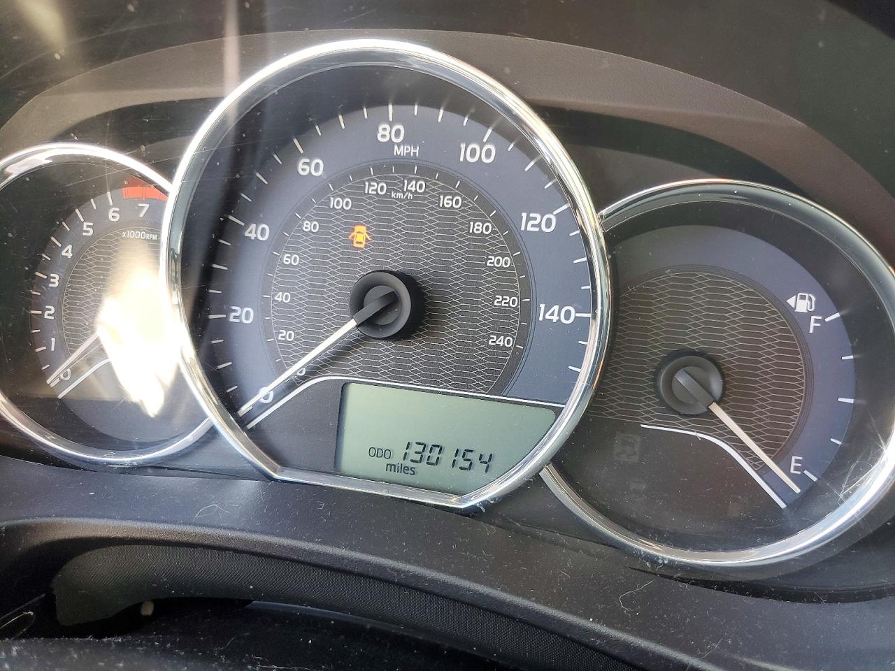 2016 TOYOTA COROLLA LE photo 17