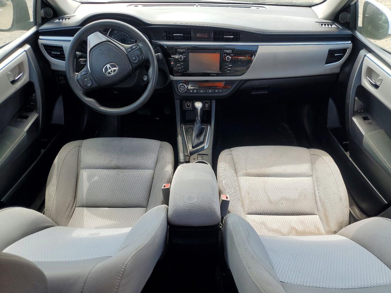 2016 TOYOTA COROLLA LE photo 15