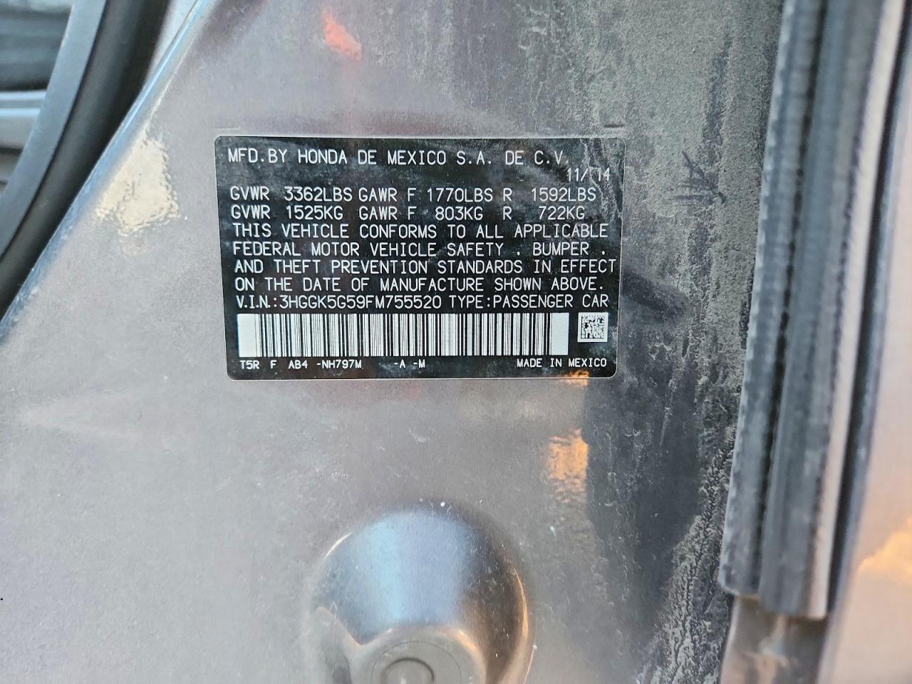 2015 HONDA FIT LX photo 13