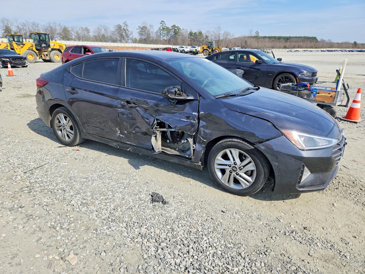 2020 HYUNDAI ELANTRA SEL photo 4